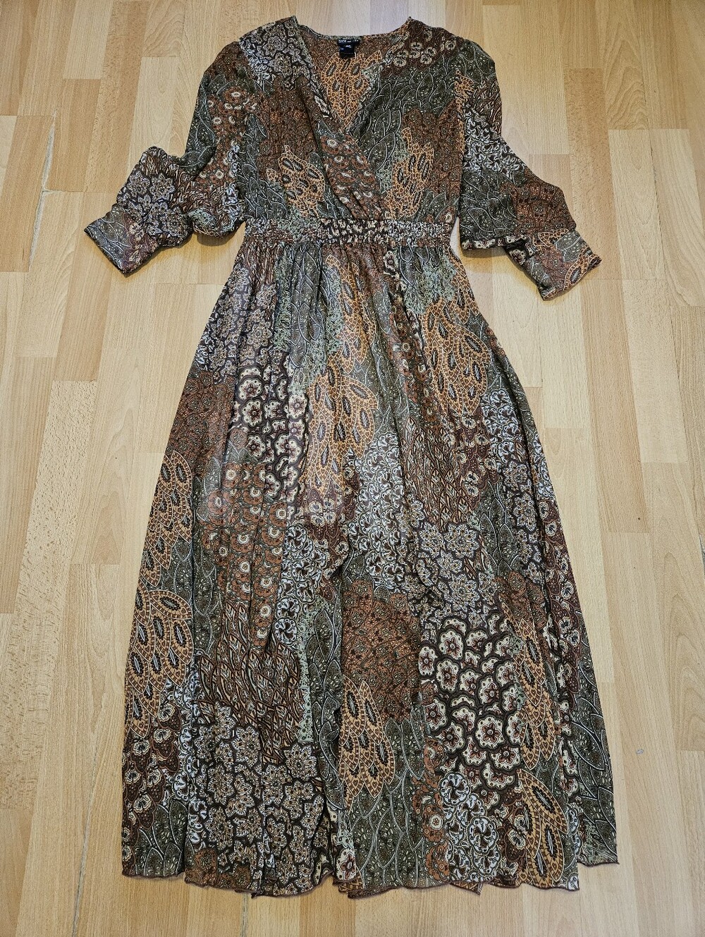 Paisley Floral Maxi Dress in Brown & Olive - Unbranded